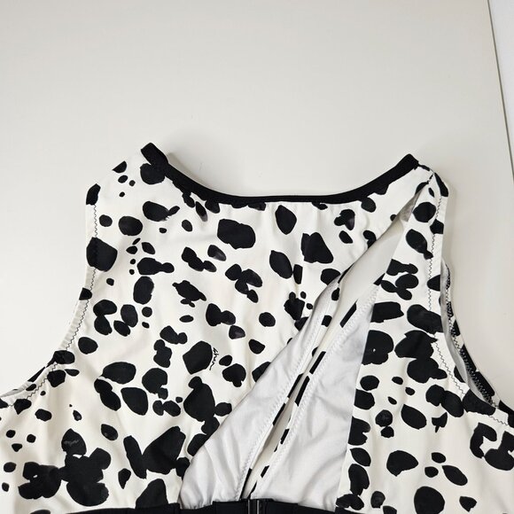 SHAN Black and White One Piece Swimsuit - Picture 11 of 12